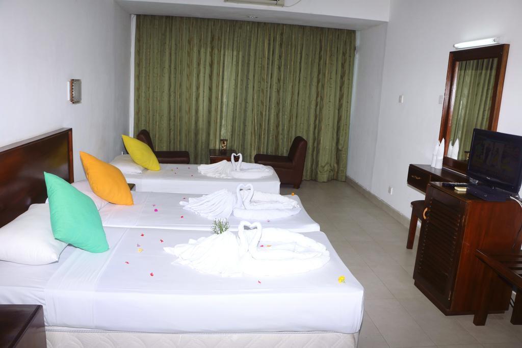 Lavendish Beach Resort Unawatuna Exteriör bild