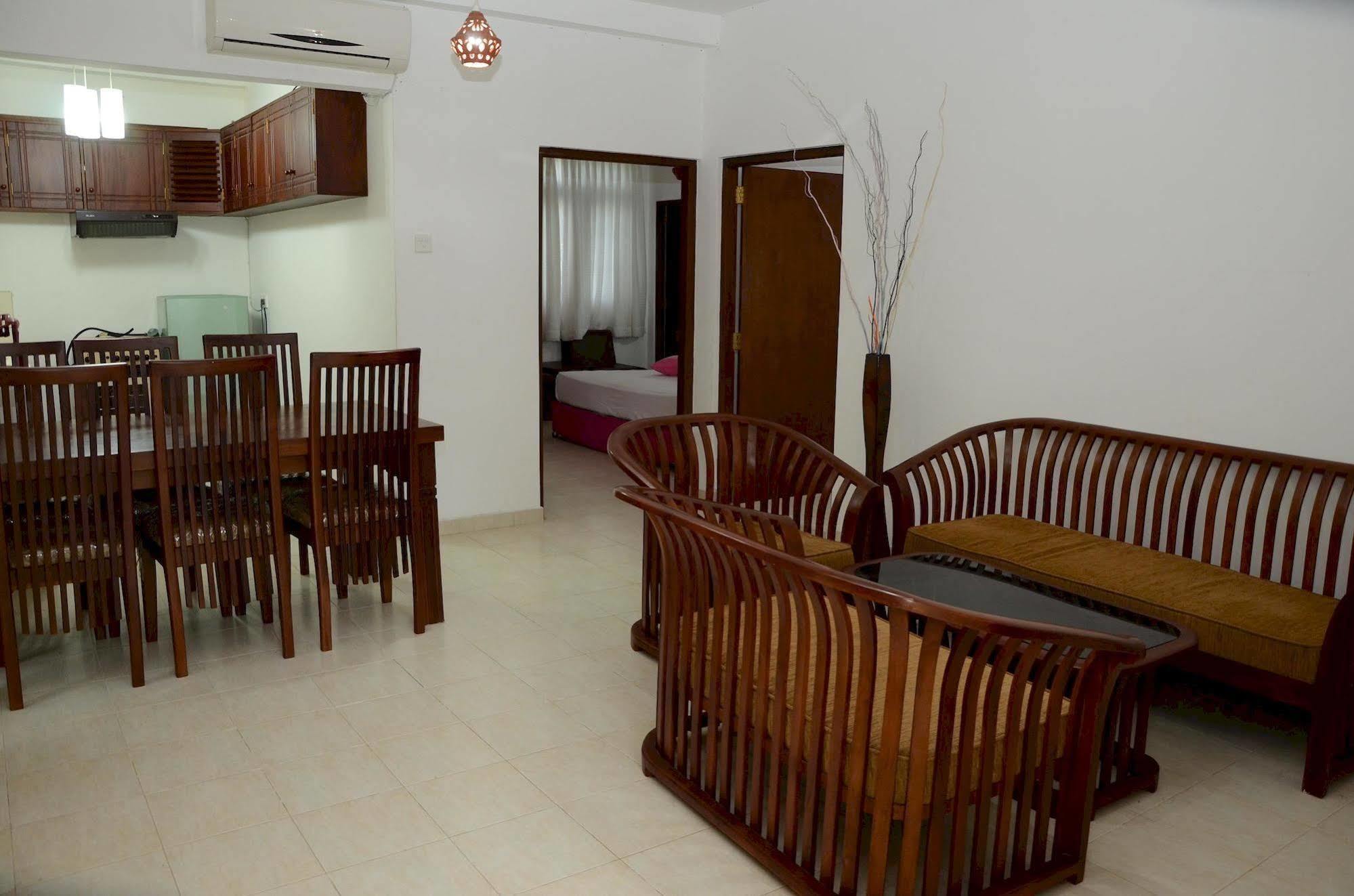 Lavendish Beach Resort Unawatuna Exteriör bild